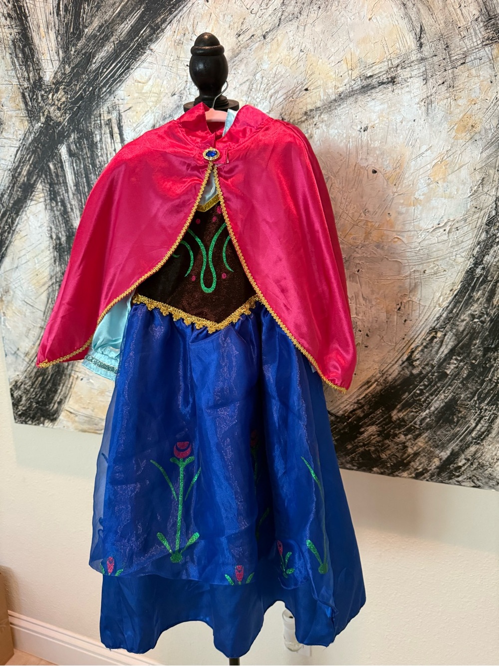 Frozen - Ana Girls Pink Cape and Blue Floral Costume - Kids Costumes Theater